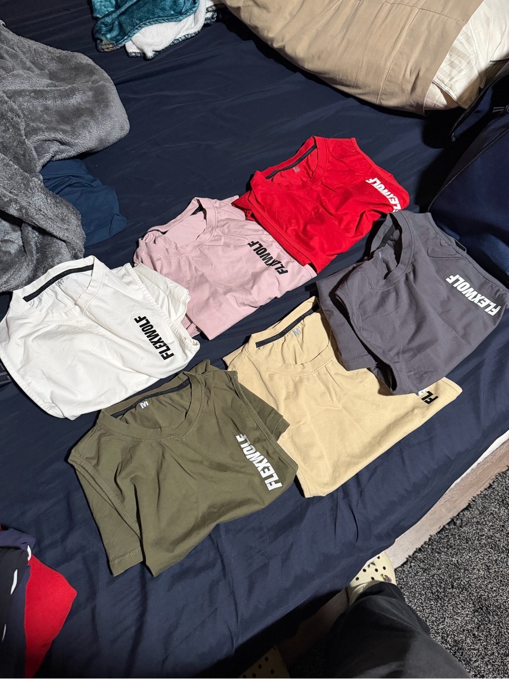 7 FlexWolf Sleeveless Shirts